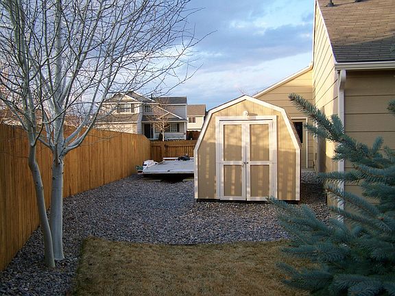 Nice shed & trailer or boat parking