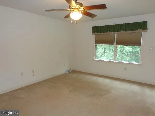 173 Stanford Rd — Photo 10
