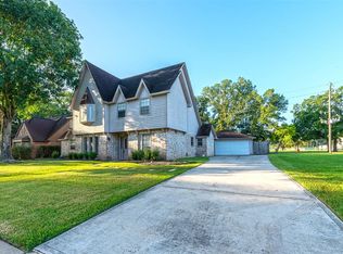 1723 Morton League Rd, Richmond, TX 77406