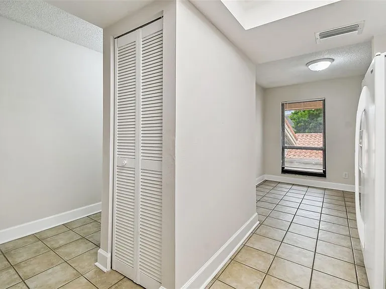 4800 Brittany Dr S #102 — Photo 10