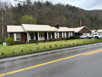 12072 Coal River Rd, Whitesville, WV, 25209