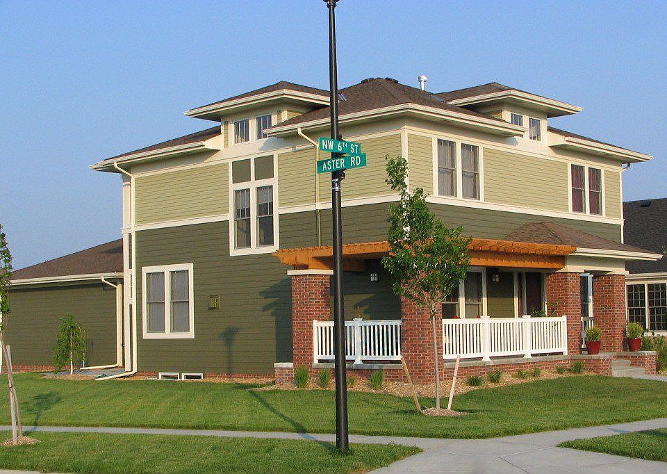 Exterior - corner lot
