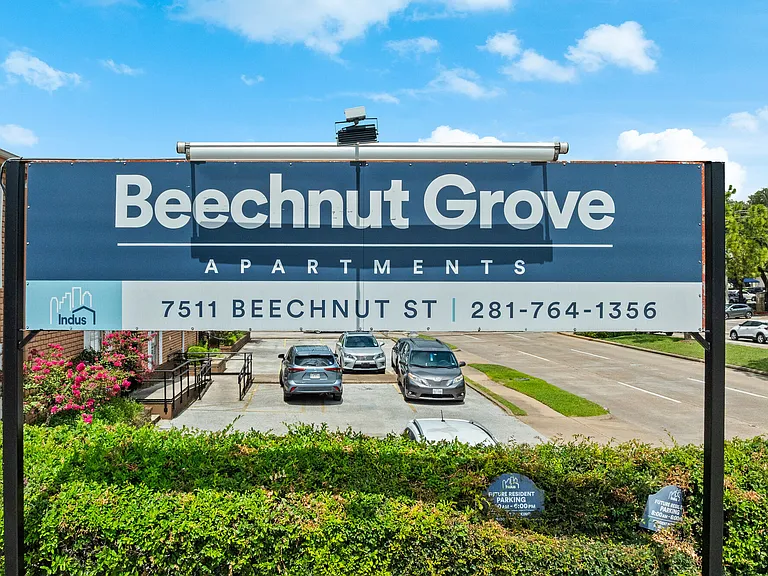 Beechnut Grove — Photo 24