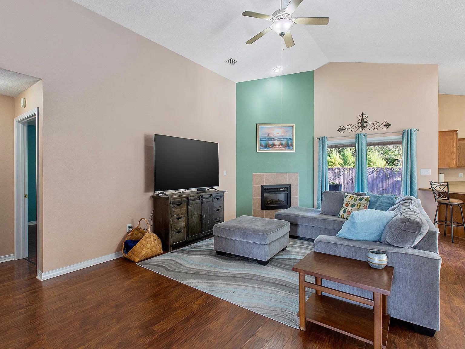 8135 Pecan Ct — Photo 2