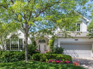 835 Croftridge Ln, Highland Park, IL
