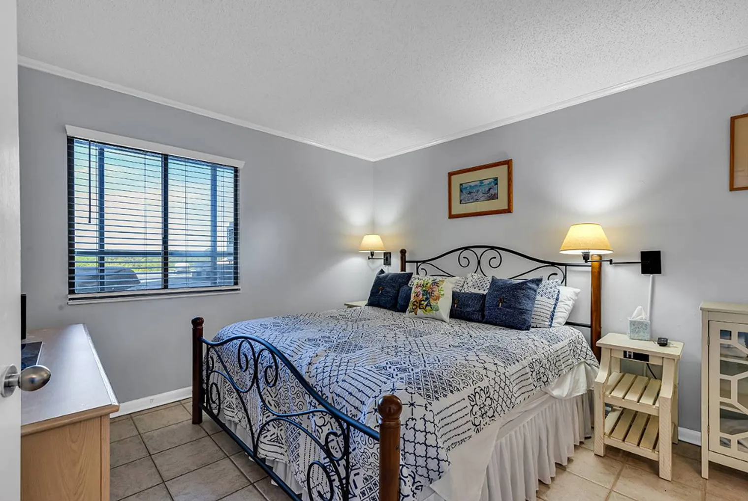 1 bed, 1.0 bath, 624 sqft, $2,637 — Photo 4