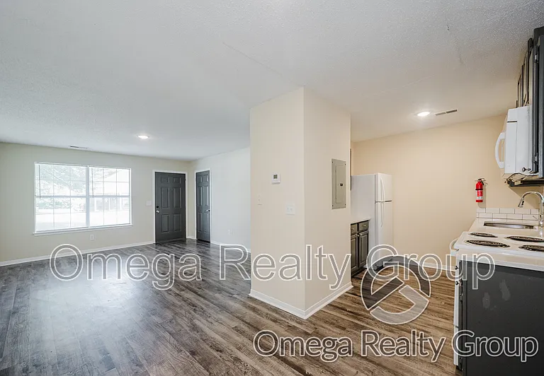 40 Ratliff St #13 — Photo 8