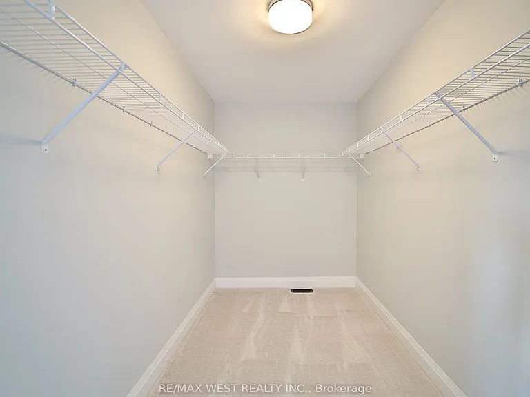 14 Periwinkle Rd E — Photo 25
