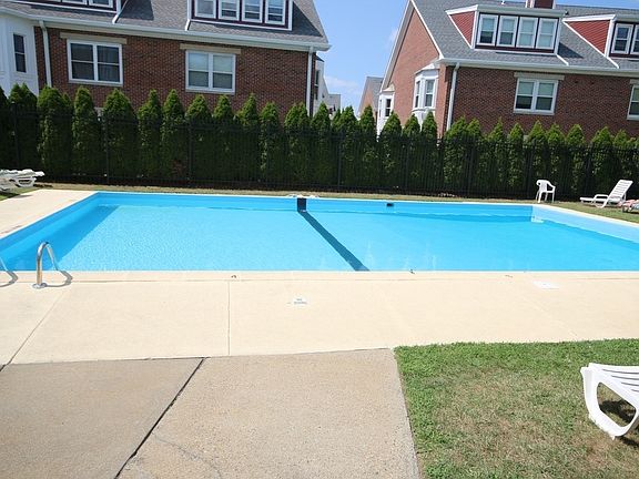 4th image of 166 Quincy Shore Dr Unit 109