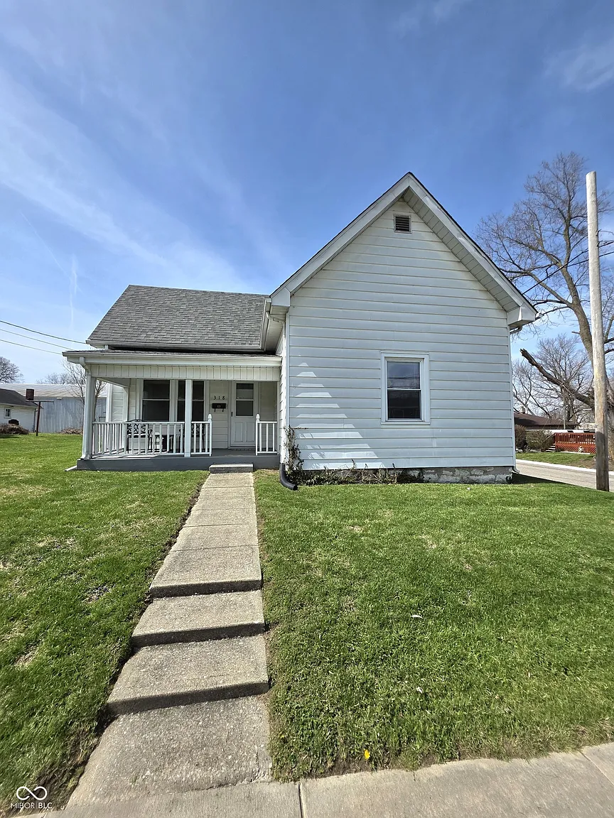 318 N College Ave photo 1