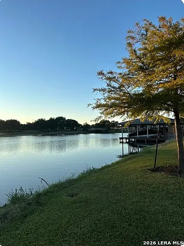 3 bed, 3.0 bath, 1655 sqft, $3,600 — Photo 4
