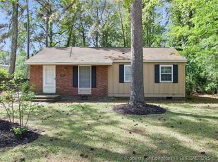 4917 Ashton Rd, Fayetteville, NC 28304