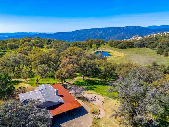 25258 Black Canyon Rd, Santa Ysabel, CA 92070