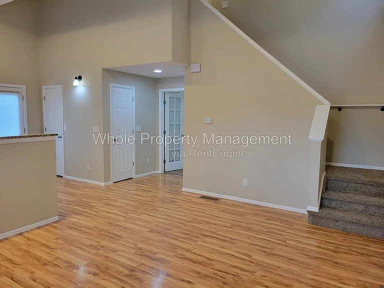 17685 E Temple Dr — Photo 3