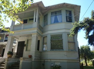 913 24th Ave, Seattle, WA 98122