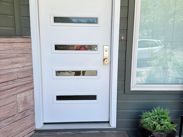 1009 E Boise Ave — Photo 33