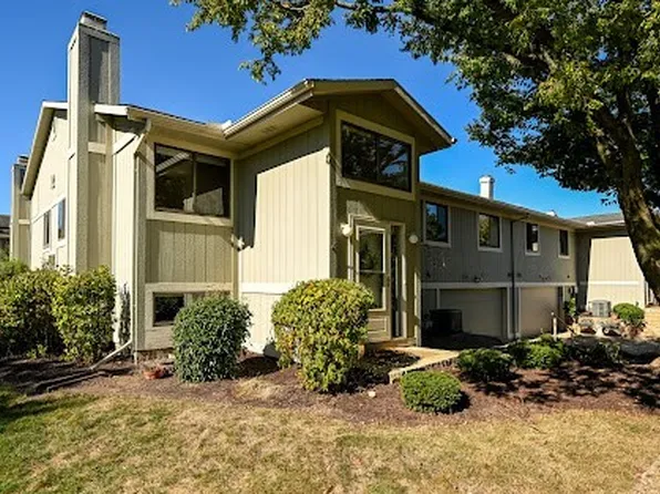 7248 S Jester Pl Unit D, Painesville, OH 44077