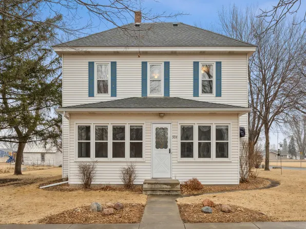 504 W Main St, Belle Plaine, MN 56011