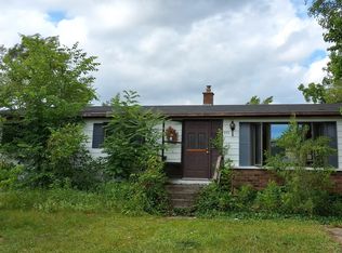 333 Floyd St SW, Wyoming, MI 49548