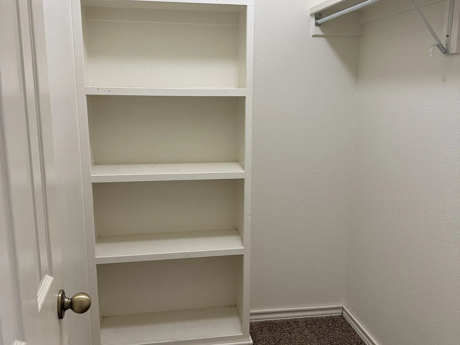 4843 North Park Road-101 Eastern - 1 — Photo 4