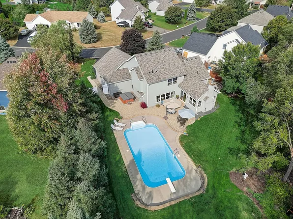 2506 Somerset Knl, Hudson, WI 54016