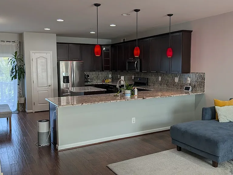 7821 Taggart Ct — Photo 5