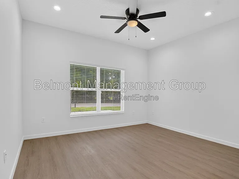 630 NW 59th Ave #1 — Photo 9