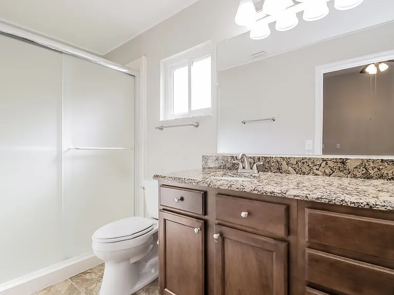 1001 Manigan Ave — Photo 15