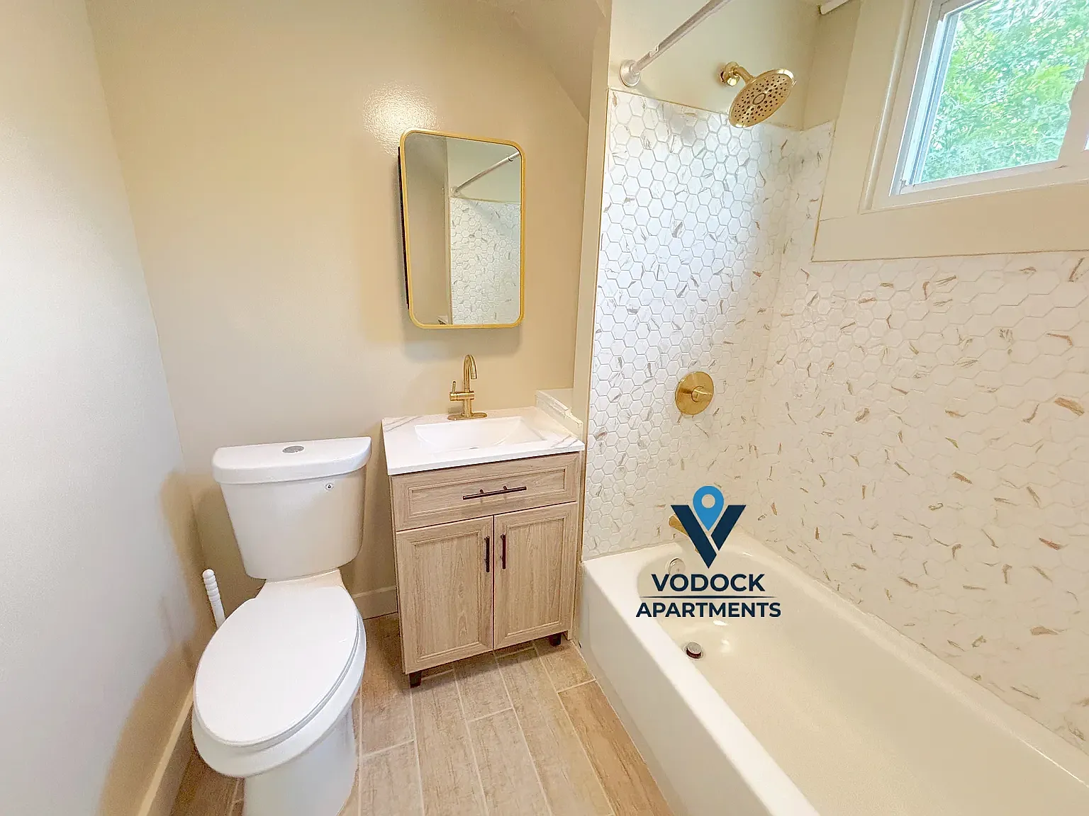 2 bed, 1100 sqft, $1,850 — Photo 3