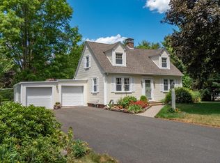 29 Spruce St, Westfield, MA 01085