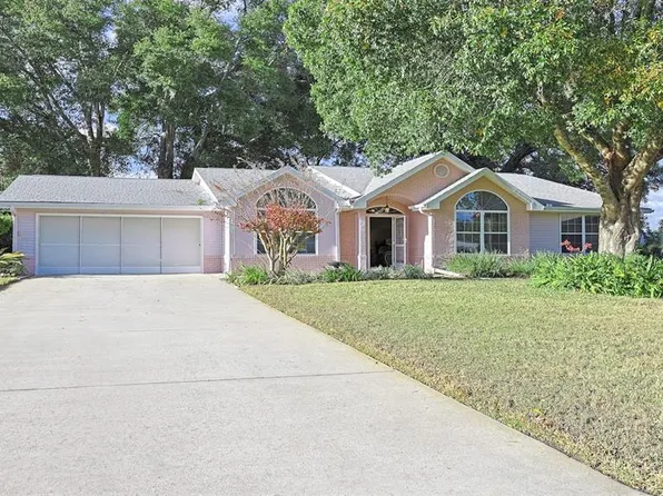 8225 SW 108th Loop, Ocala, FL 34481