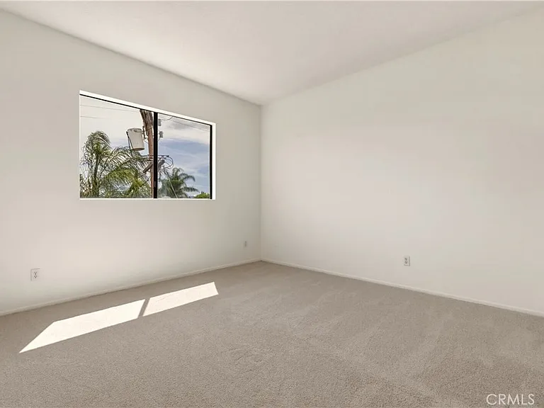 17312 Chatsworth St #L — Photo 10