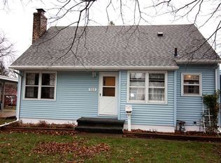 515 Ardmore St, Waterloo, IA 50701