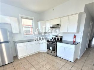 282 Halsted St APT 2R, East Orange, NJ 07018