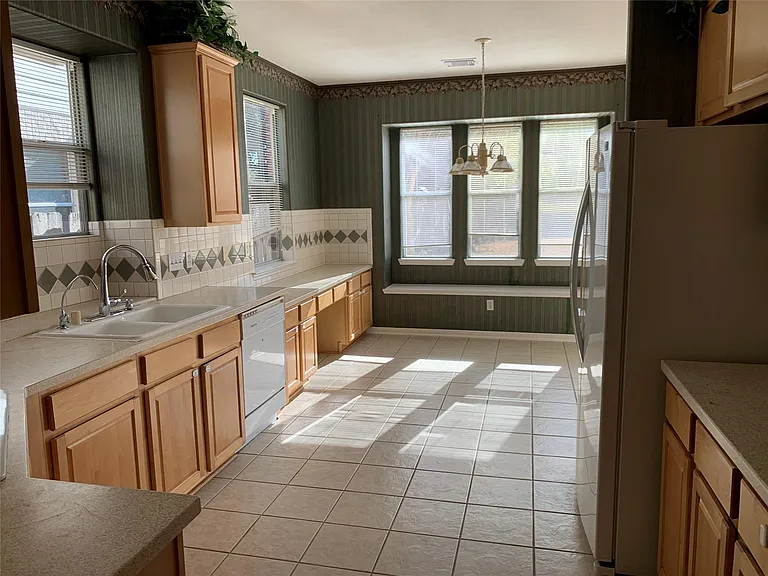 17507 Colony Creek Dr — Photo 9