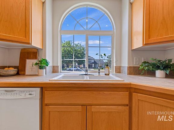 5th image of 4654 W Garden Ct