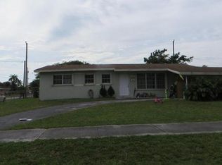 10400 SW 49th St, Miami, FL 33165