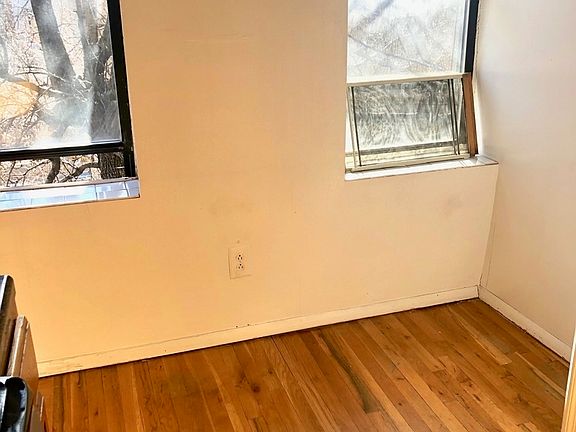 5th image of 227 E 2nd St #3A