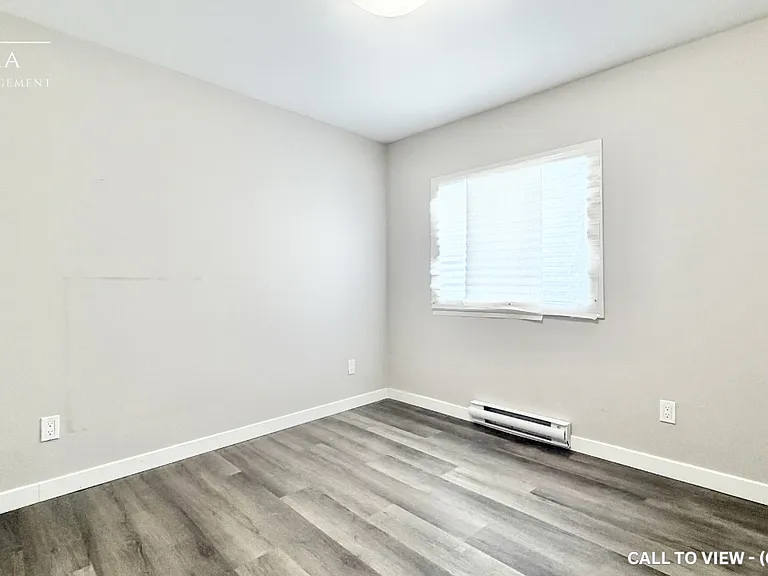 142 Brock St #1 — Photo 4