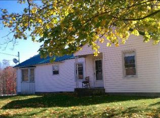 21530 Beckley Rd, Flat Top, WV 25841