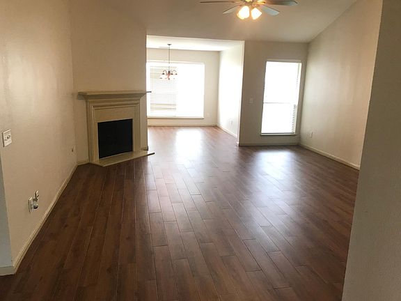 3rd image of 20511 Valley Wells Dr