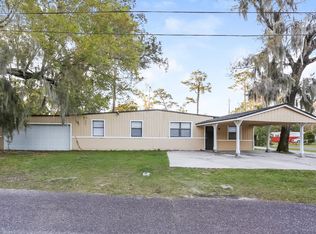 2611 Lowes Pl, Jacksonville, FL 32208