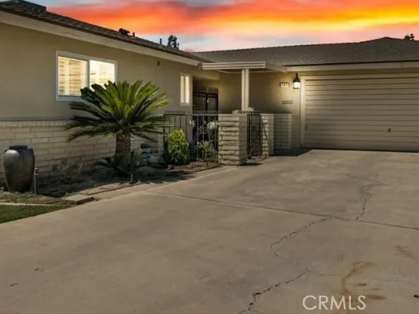 105 Lyman Ct, Bakersfield, CA 93309