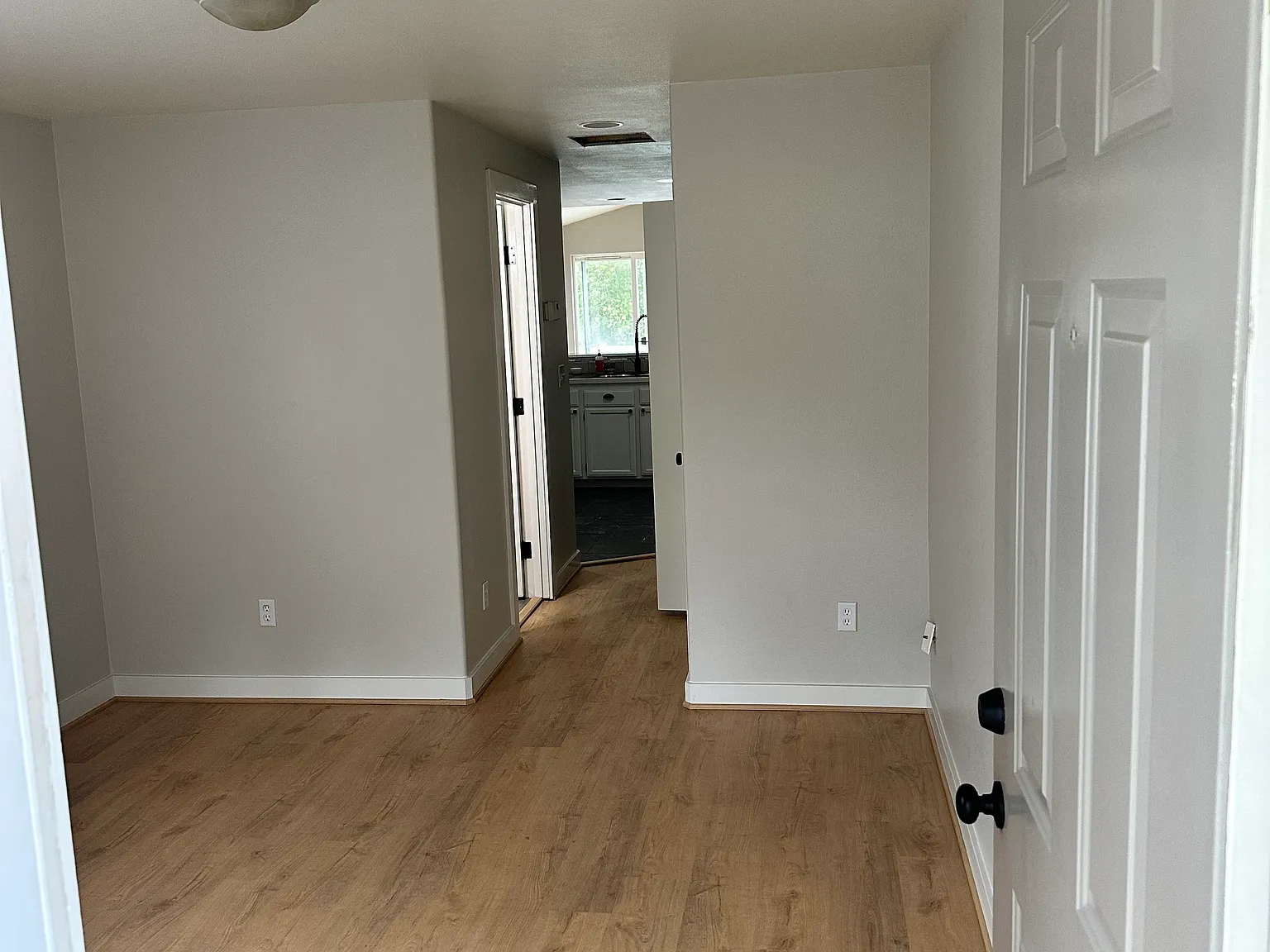 6112 76th Ave NE — Photo 2