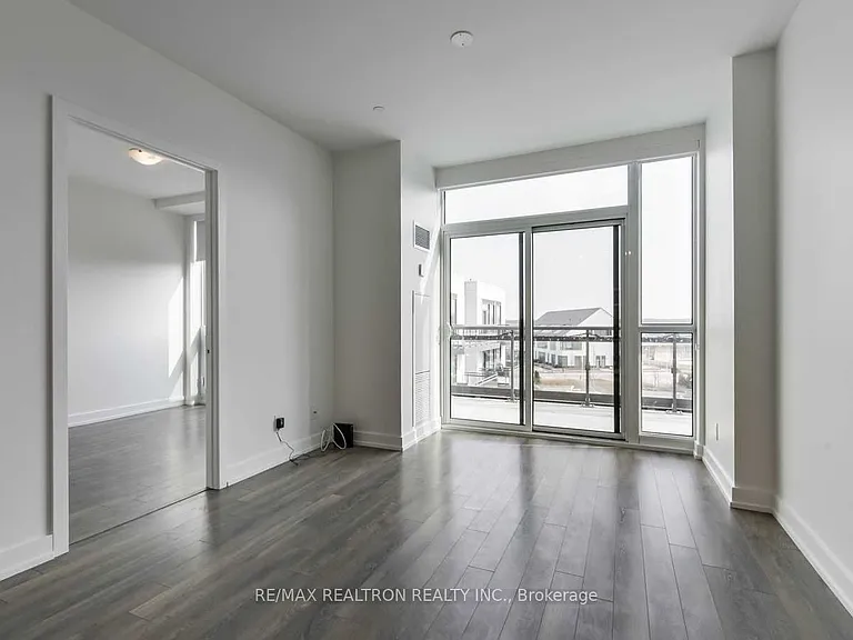 333 Sea Ray Ave #D401 — Photo 3