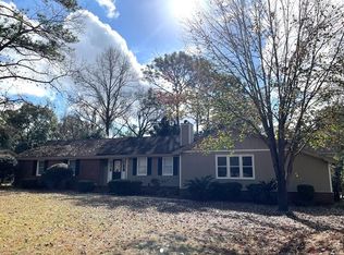 207 Tall Pines Dr, Thomasville, GA 31792