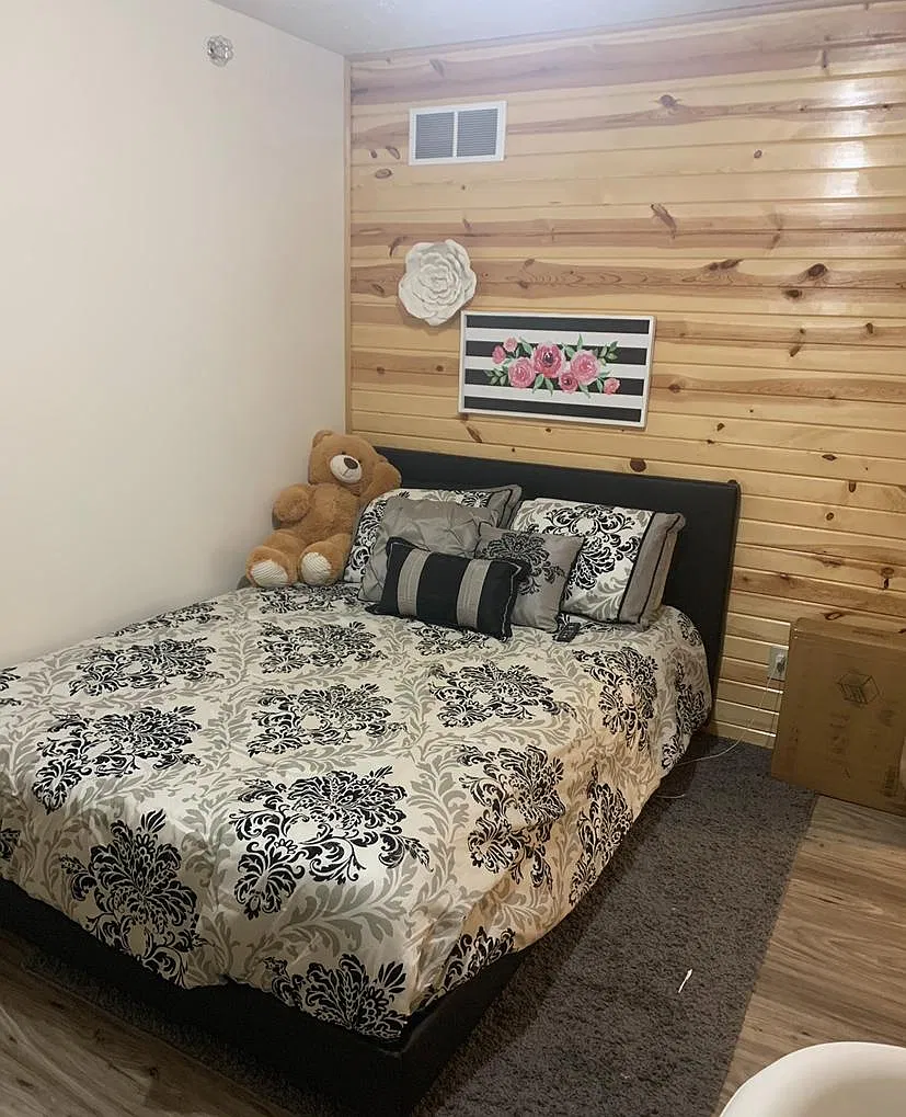 4 bed, $4,160 — Photo 3