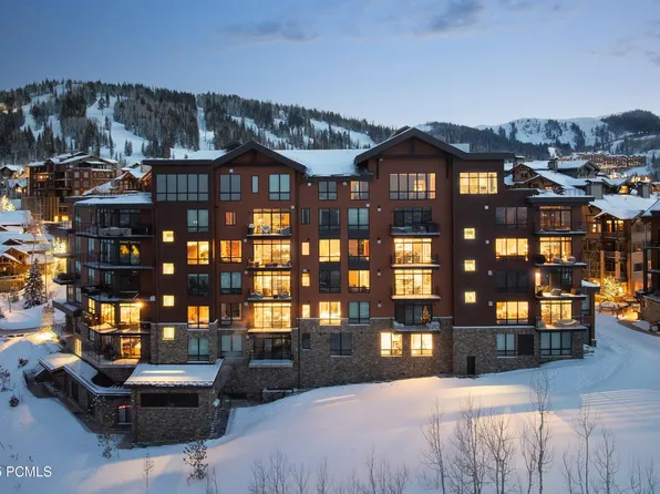7677 Village Way #403, Park City, UT 84060