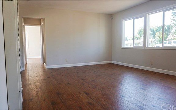 5th image of 10163 Bel Air Ave