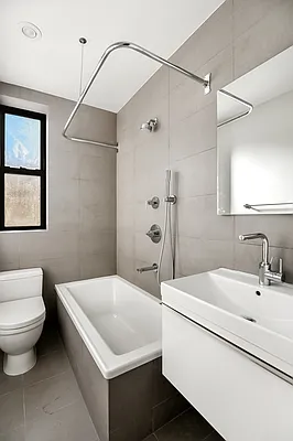 Rented by Akelius Real Estate Management | media 8